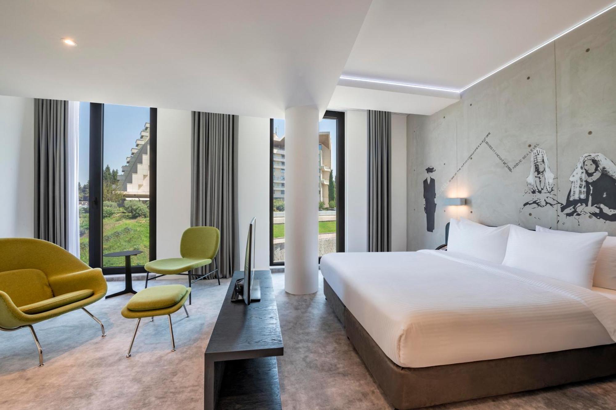 Готель Golden Tulip Design Тбілісі Номер фото